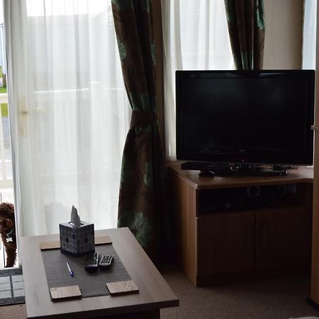 Bobby'S Bolthole Apartment Хейшъм Екстериор снимка